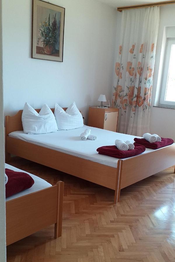 Apartments By The Sea Dramalj, Crikvenica - 2376 Екстериор снимка