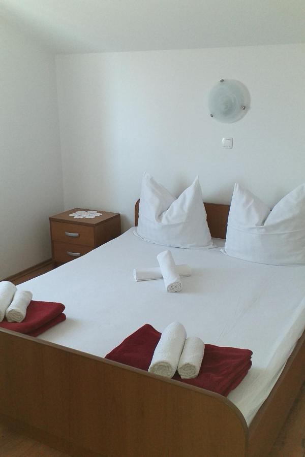 Apartments By The Sea Dramalj, Crikvenica - 2376 Екстериор снимка
